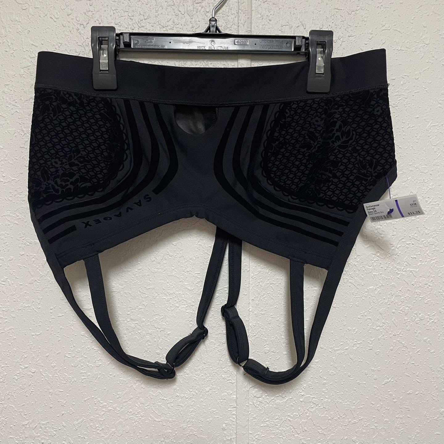 Activewear Savage Size 16