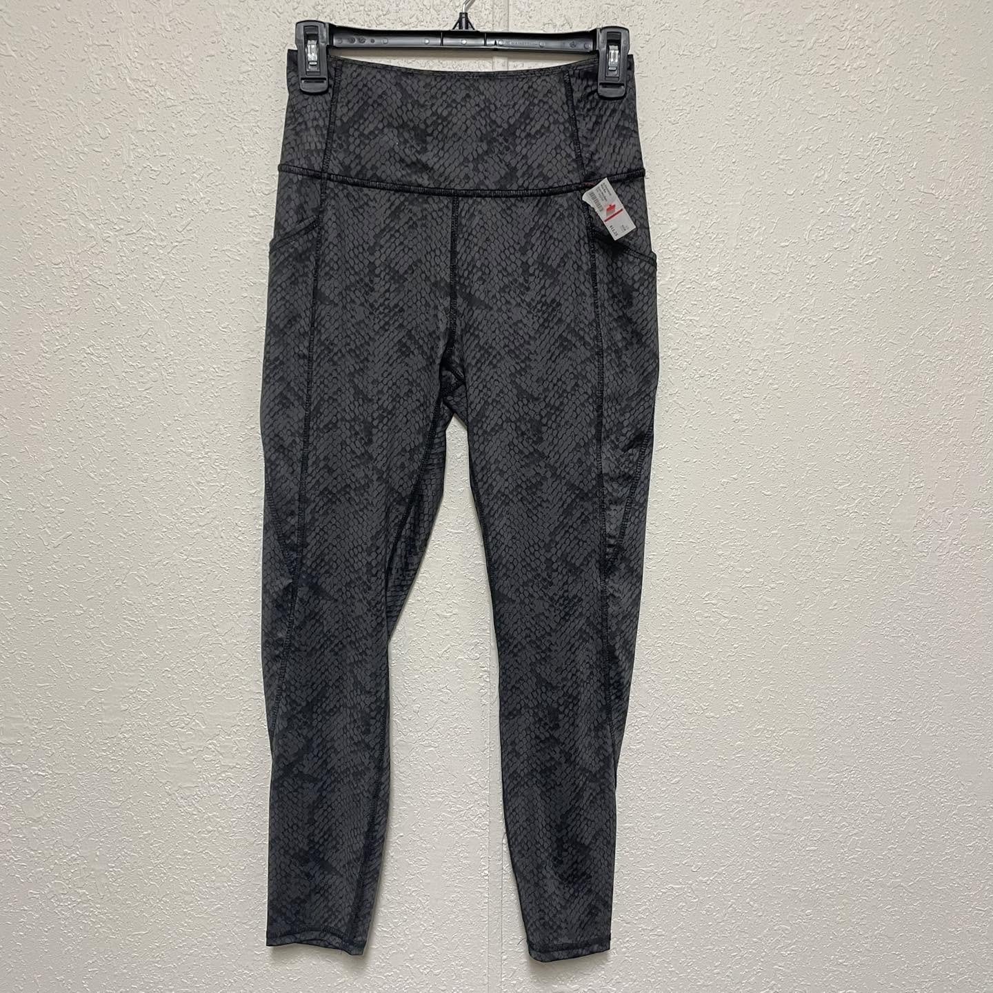 Activewear Marika Size Medium