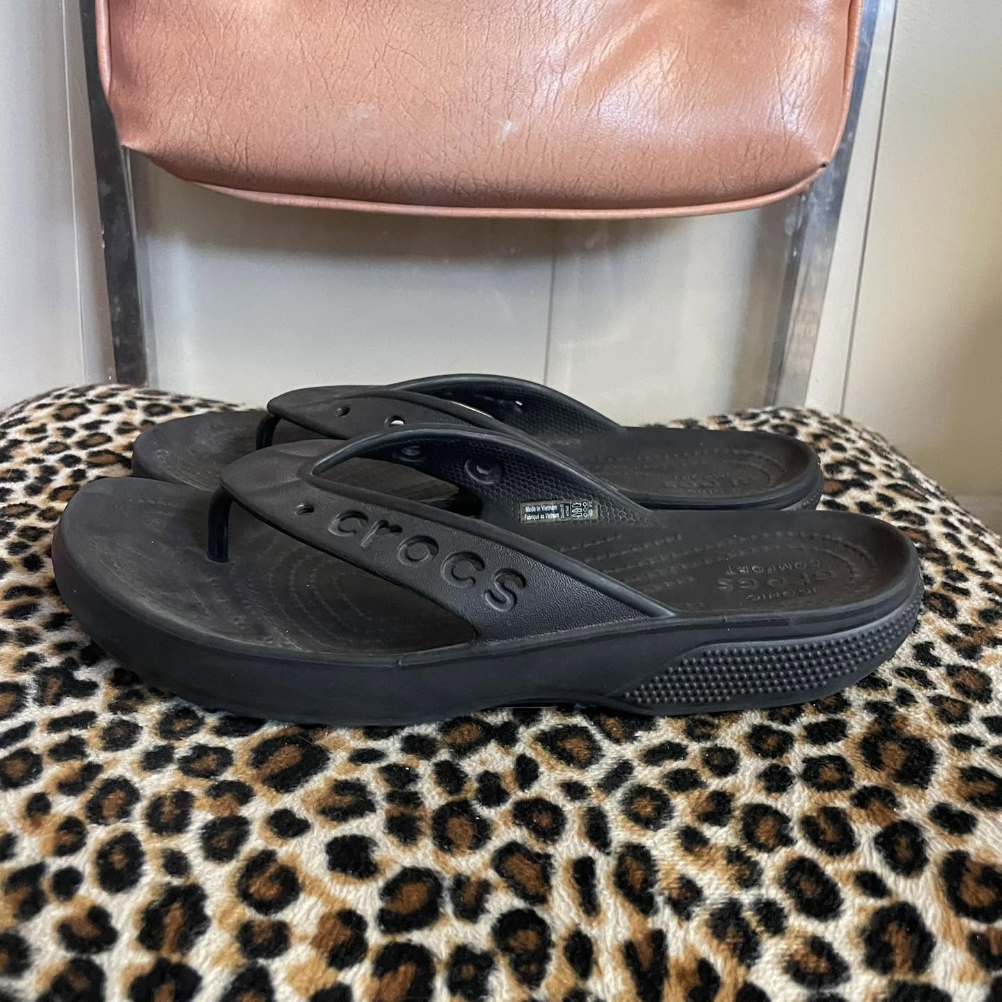 Sandals Crocs Size 9