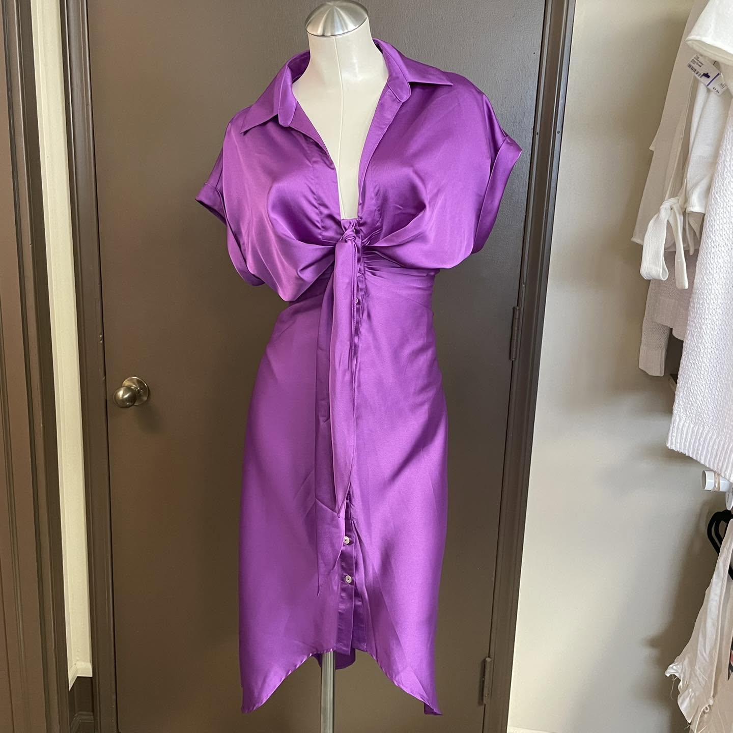 Dresses Oddy Size Small